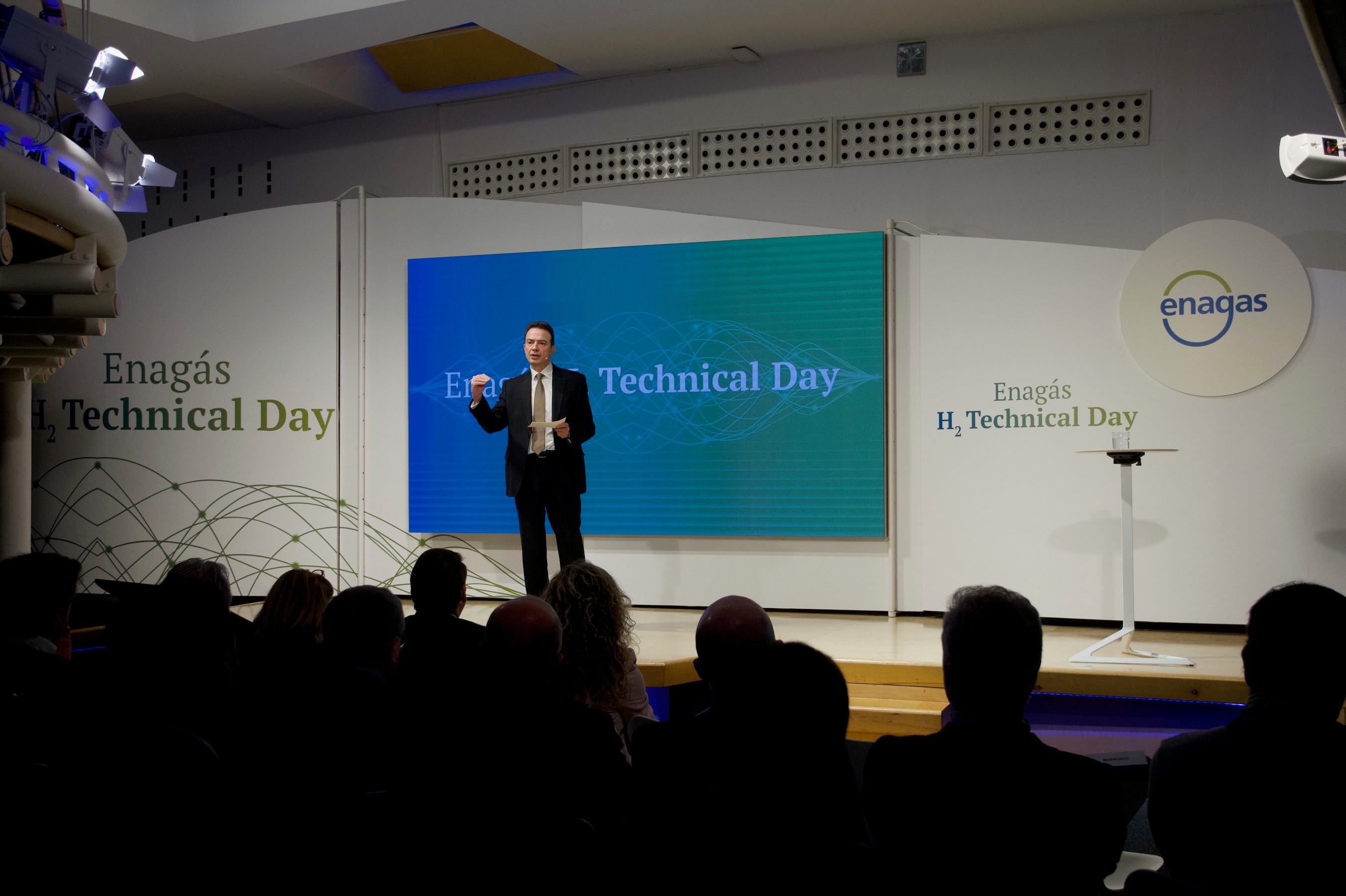 Enagás CEO speaking at an event